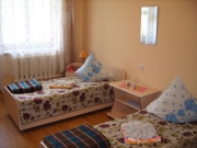 ����� ����